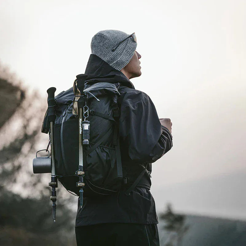 Le sac des voyageurs Sac a Dos Randonnee 30L